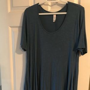 Lularoe solid perfect-tee